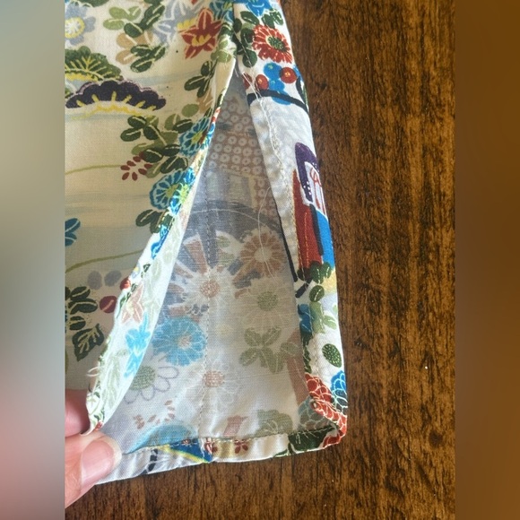 Vintage Japanese Print Top with Mandarin Collar and Frog Closures, Size M - Picture 9 of 11